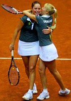 click for Fed Cup photo