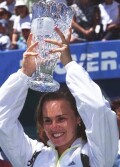 Martina with trophy after defeating Venus Williams, and regaining the #1 ranking