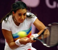 click for Bartoli news photo search