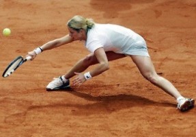click for Yahoo! Clijsters news photo search