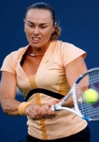 click for Hingis news photo search