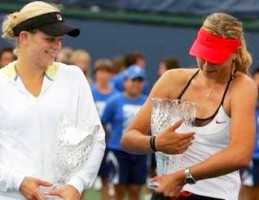 click for Sharapova news photo search