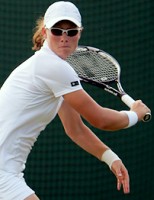 click for Stosur news photo search